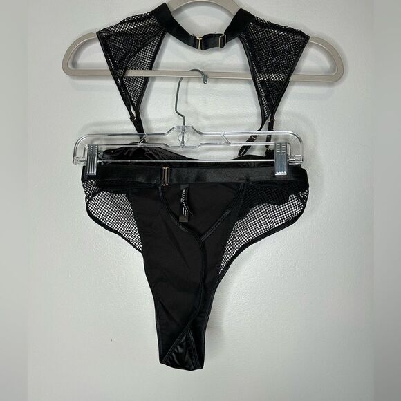 Oh La La Cheri Josephine Strapless Padded Bra & Panty Set - Picture 5 of 9